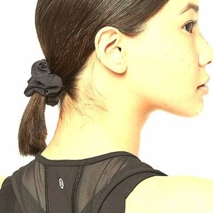 Lululemon Black Scrunchie